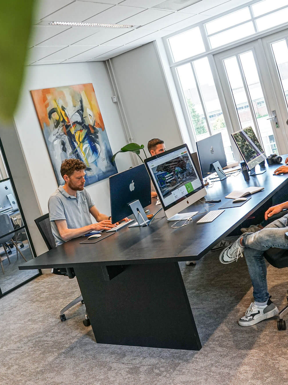 Head office at work 1 Working hard to make brands even smarter